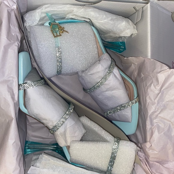 Aldo x Disney Royalslipper Sz 6 - Picture 5 of 11